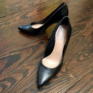 Vince Camuto Pointy heels